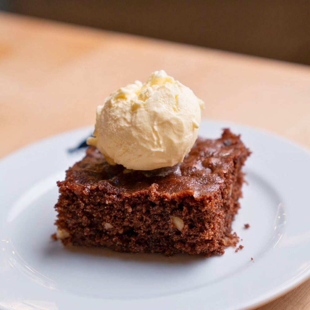 Karidopita - Griechischer Walnusskuchen mit Sirup
